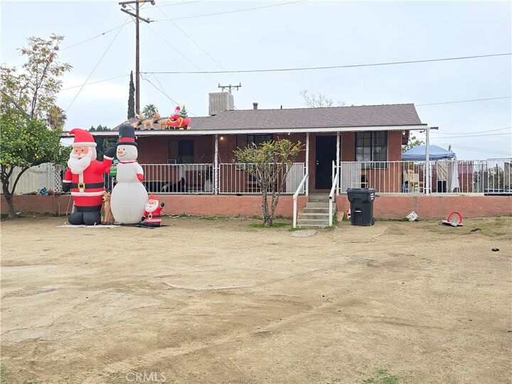 2004 Virginia Street  Bakersfield CA 93305 photo