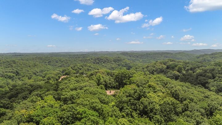 Property Photo:  2661 Tinnin Rd  TN 37072 