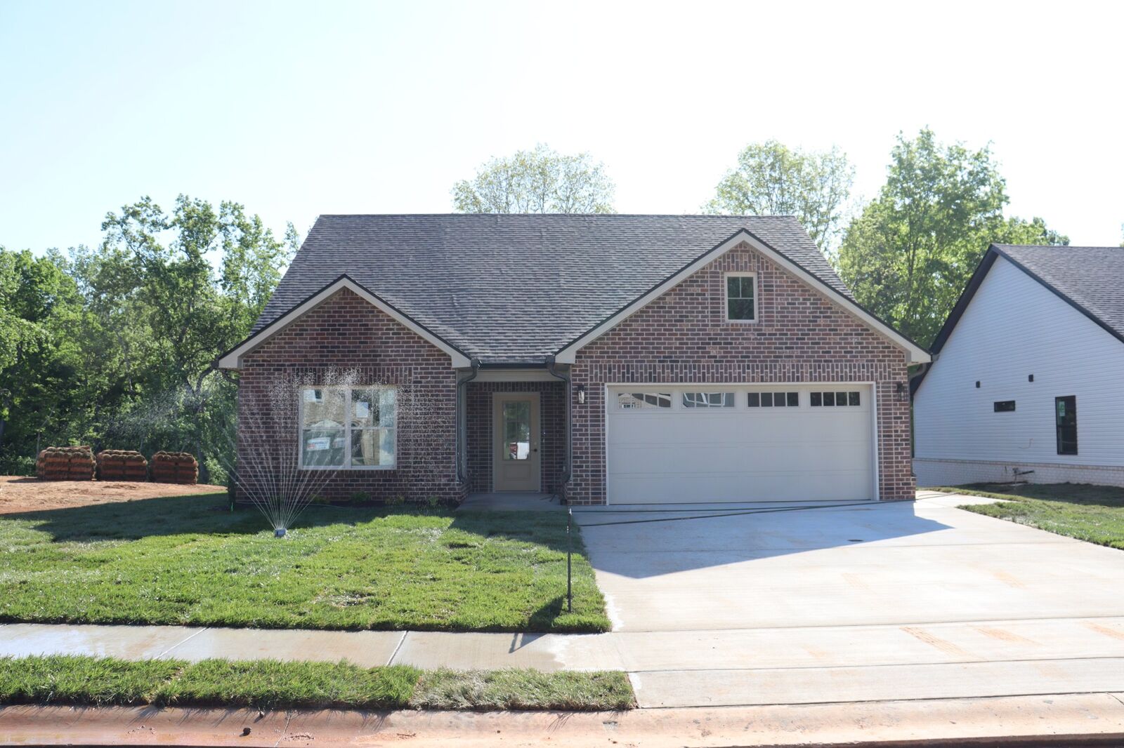 Property Photo:  603 Willow Park Dr  TN 37043 