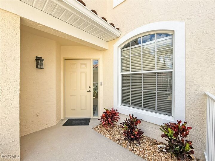 Property Photo:  15055 Tamarind Cay Court 1207  FL 33908 