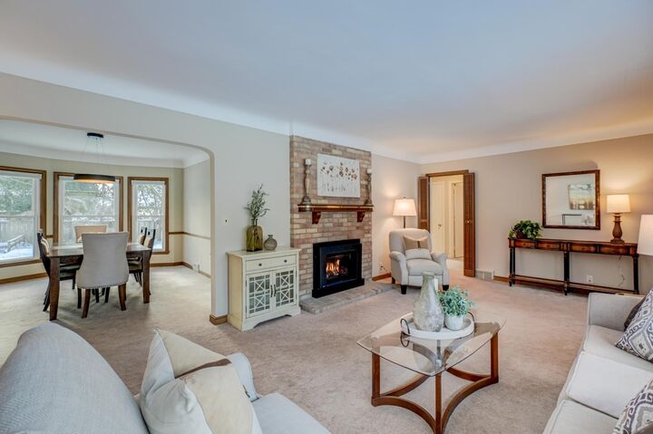 Property Photo:  1626 Bohland Avenue  MN 55116 