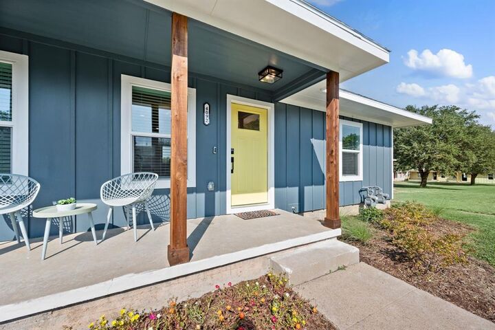 Property Photo:  4092 Merida Avenue  TX 76110 