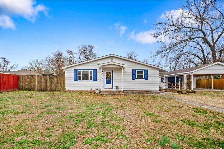 307 Commercial Street  Prairie Grove AR 72753 photo