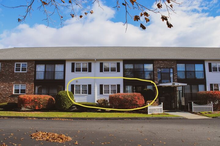 Property Photo: 12 Candelwood Lane 1-6 MA 02639