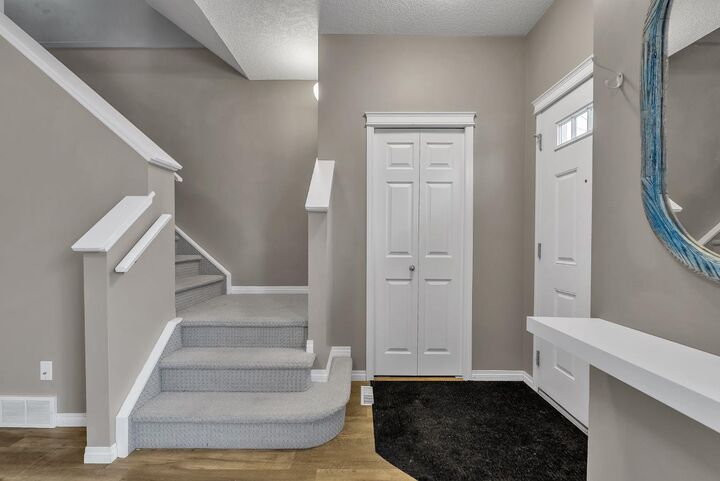 Property Photo: 106 Ranch Ridge Meadow AB T1P 0A9