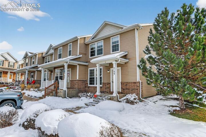 Property Photo:  2199 Squawbush Ridge Grove  CO 80910 