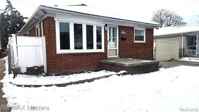 1591 Garfield Avenue  Lincoln Park MI 48146 photo