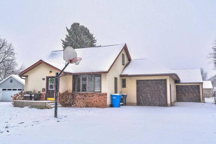 Property Photo: 623 Hamilton Street WI 53925