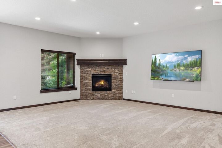 Property Photo: 2153 E Thomas Hill Dr ID 83815