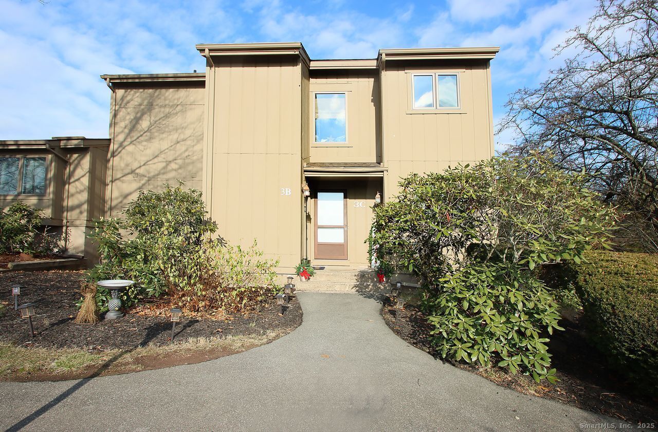 Property Photo: 3 Pilgrim Harbor C CT 06492