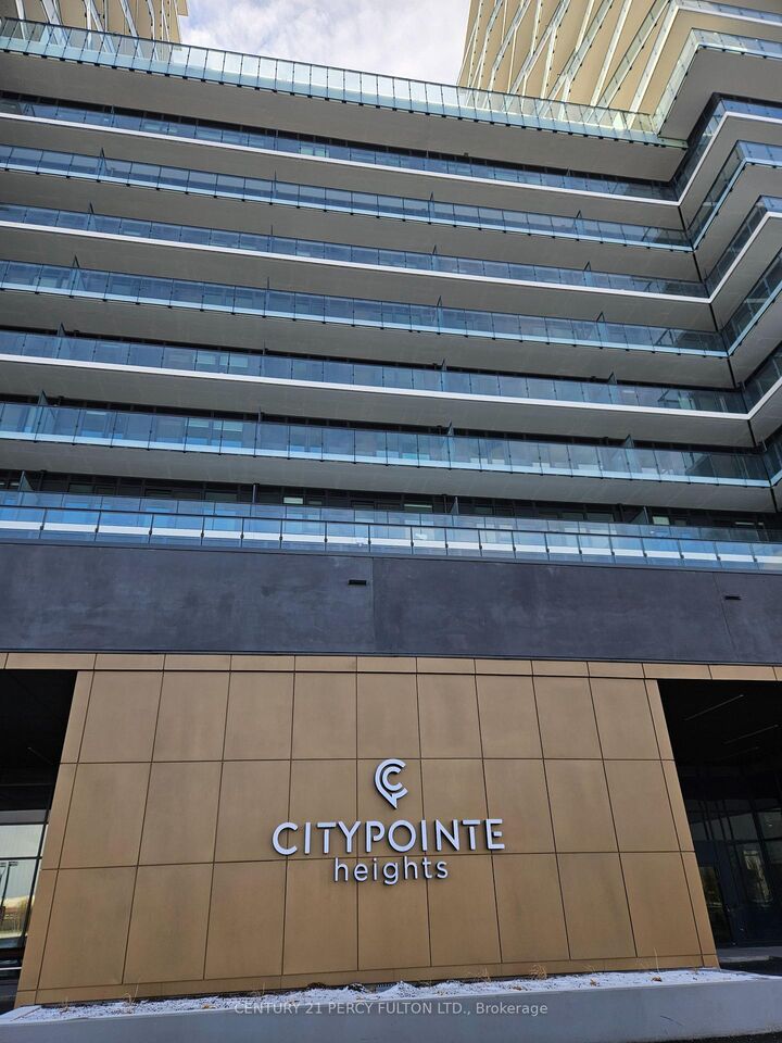 Property Photo:  15 Skyridge Drive 502  ON L6P 4S3 