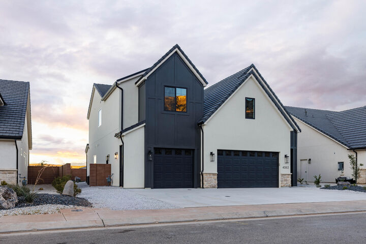 Property Photo: 4063 E El Capitan Way UT 84790