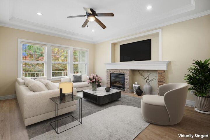 Photo de la propriété:  3495 147A Street 15  BC V4P 0C9 