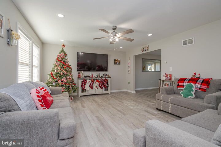 Property Photo:  20 Wagner Street  NJ 08610 