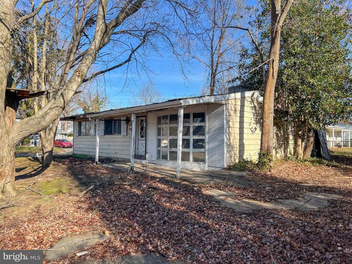 Property Photo: 4 Martell Road DE 19713