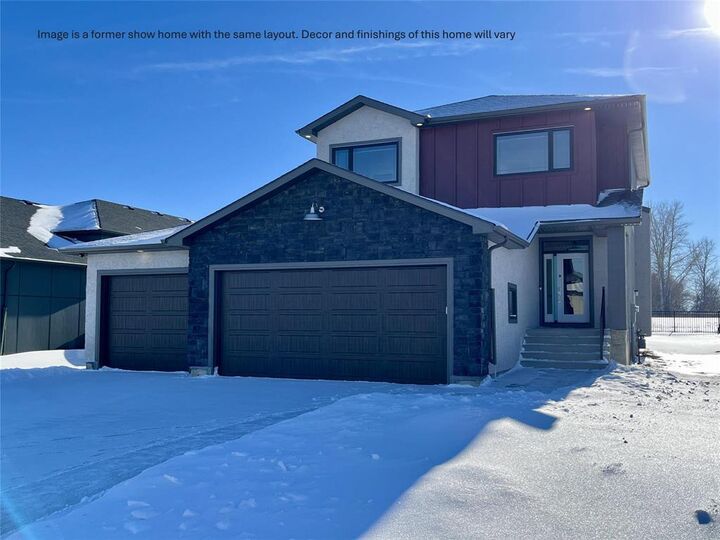 49 Falcon Cove  St Adolphe MB R5A 0B6 photo