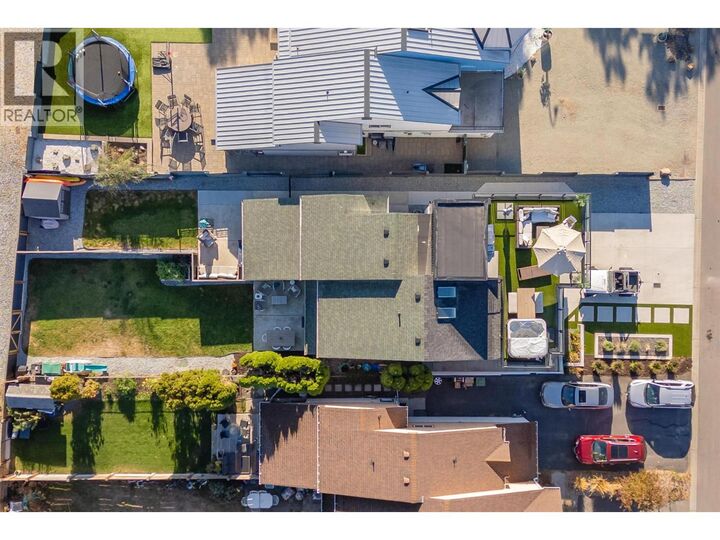 Property Photo:  985 Manhattan Drive  BC V1Y 1H7 