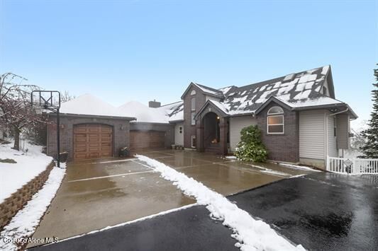 Property Photo:  6011 E Joseph Ln  WA 99217 