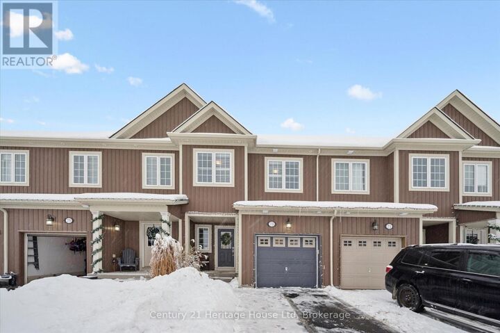 73 Courtney Street  Centre Wellington (Fergus) ON N1M 0E5 photo