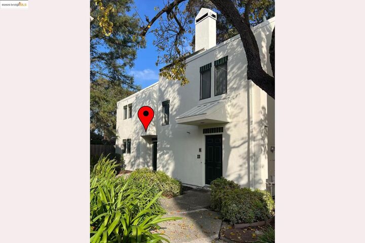 Property Photo: 95 Mozden Ln CA 94523