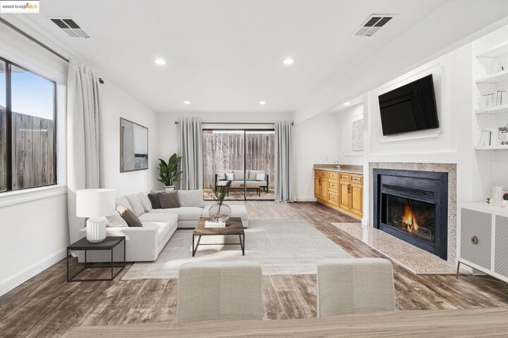 Property Photo:  95 Mozden Ln  CA 94523 