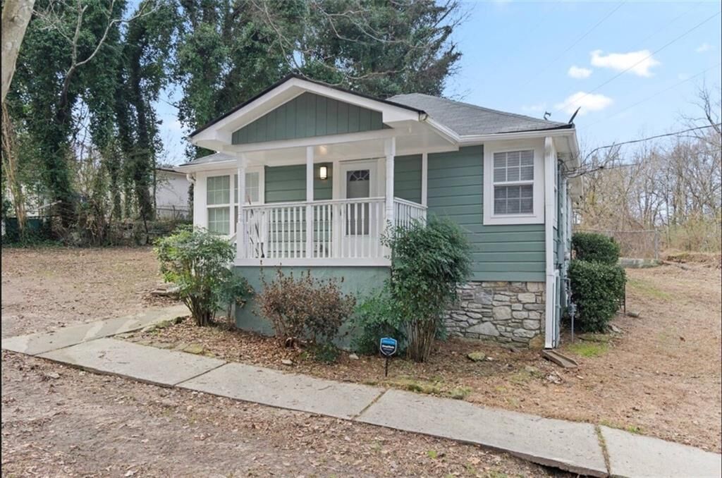 Property Photo: 246 Aurora Avenue NW GA 30314