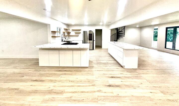 Property Photo: 10326 N Fowler Avenue CA 93619