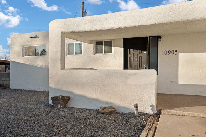 Property Photo: 10905 Woodland Avenue NE NM 87112