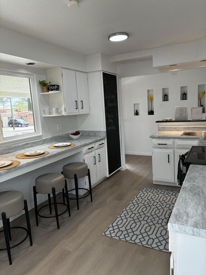 Property Photo:  10905 Woodland Avenue NE  NM 87112 