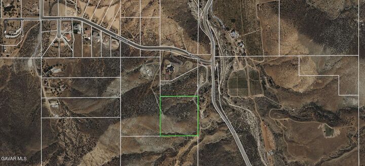 Property Photo: 16th St West &Amp Vic Ave Y8 Ca CA 93510