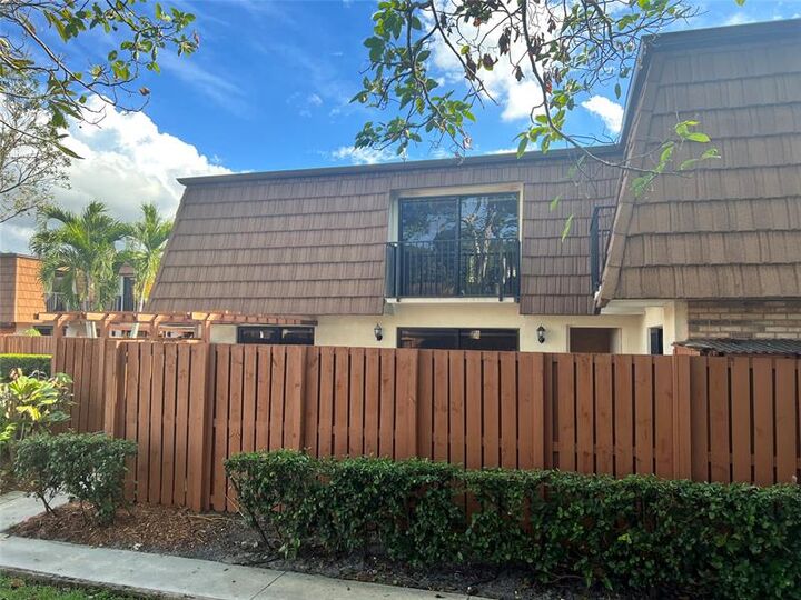 Property Photo: 9101 SW 19th Pl B FL 33324