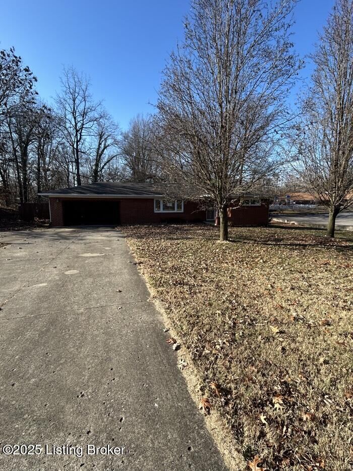 Property Photo:  948 Hill St  KY 40160 