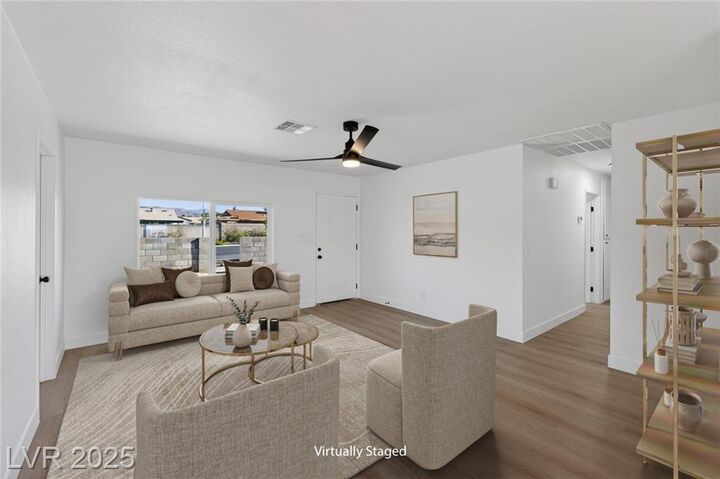 Property Photo: 1011 Center Street NV 89015