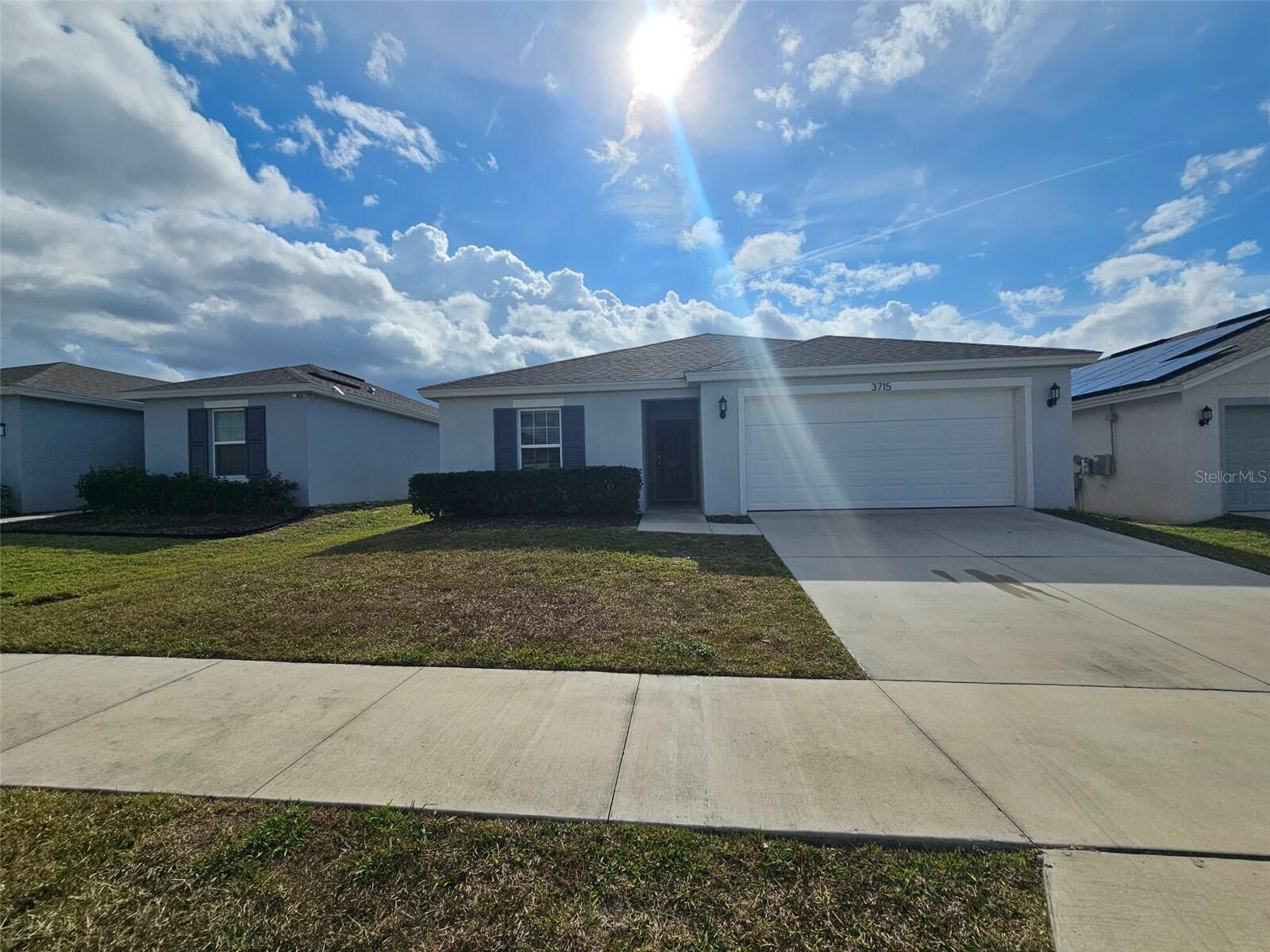Property Photo:  3715 Eisel Way  FL 33844 