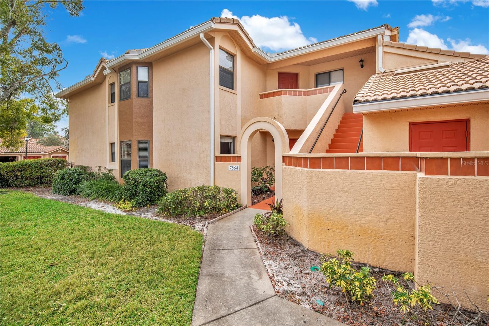 Property Photo: 7864 Sugar Bend Drive 7864 FL 32819