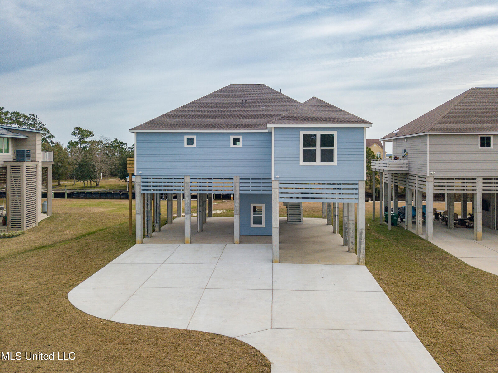 Property Photo:  1324 Enos Street  MS 39525 