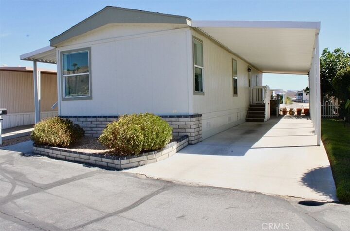 Property Photo: 999 S Santa Fe Avenue 17 CA 92583
