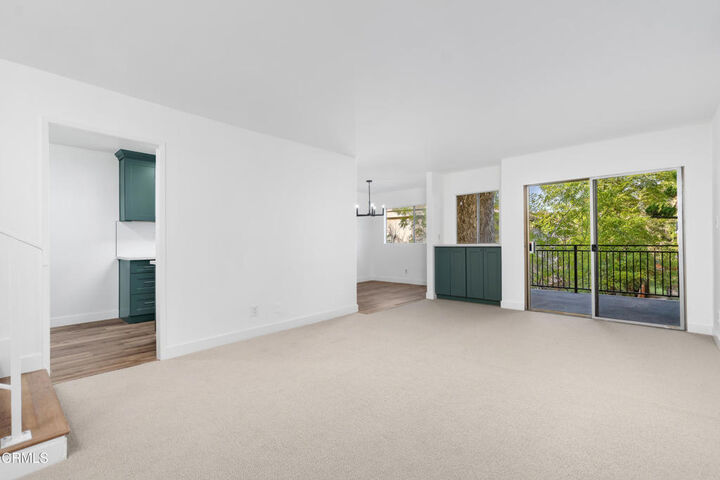 Property Photo: 277 Pleasant St Street 201 CA 91101