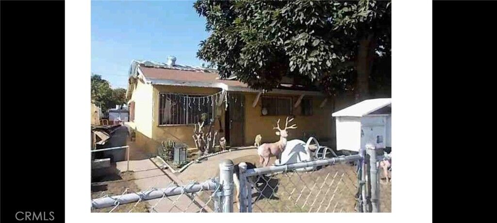 Property Photo:  10845 Otis  CA 90262 