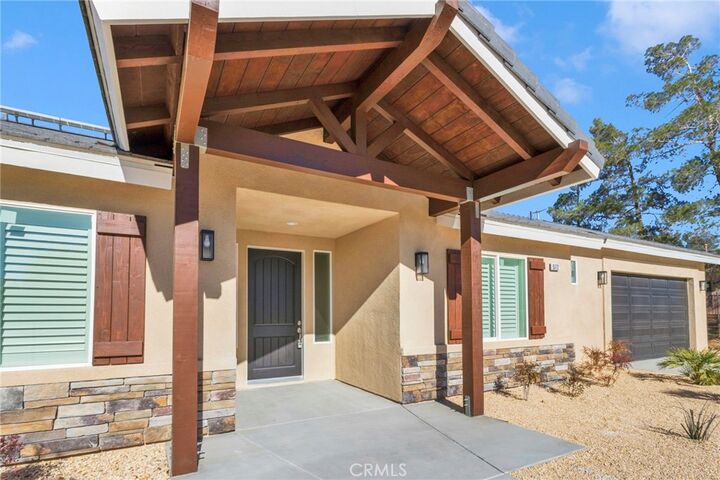 Property Photo:  15772 Jasmine Street  CA 92395 