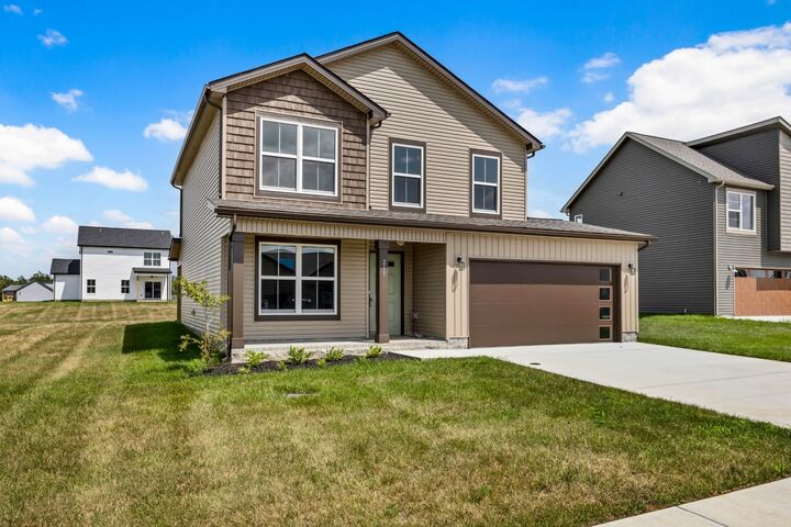 Property Photo: 215 Donegal Dr TN 37042