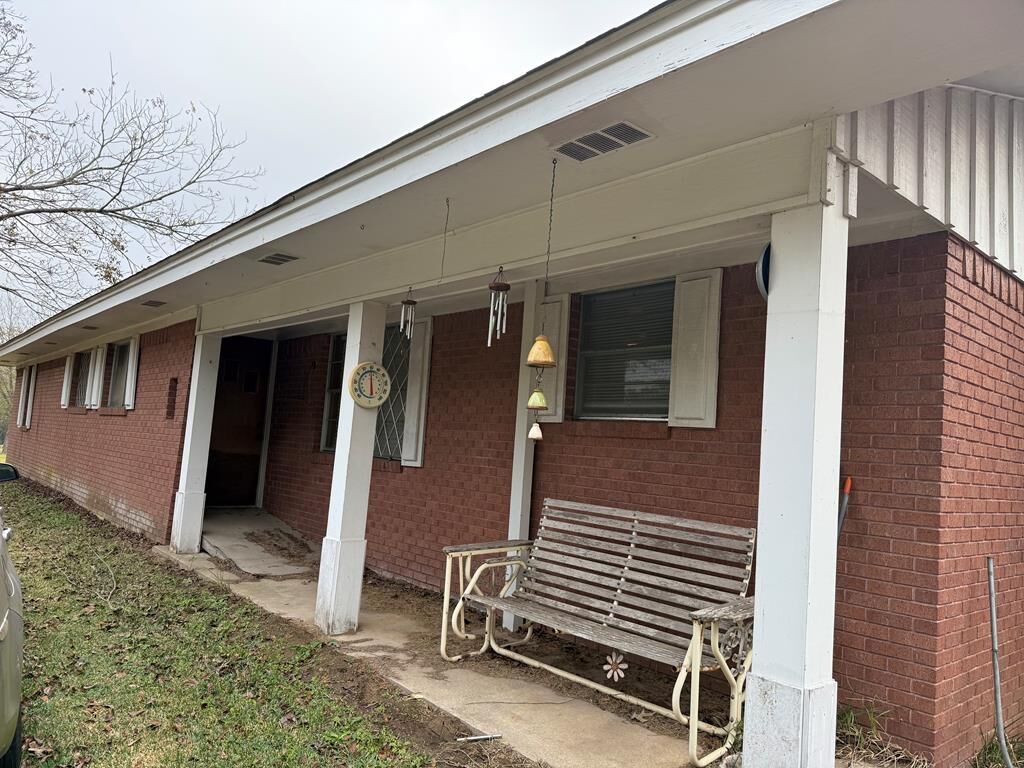 Property Photo:  500 Pee Wee Smith Road  TX 75903 