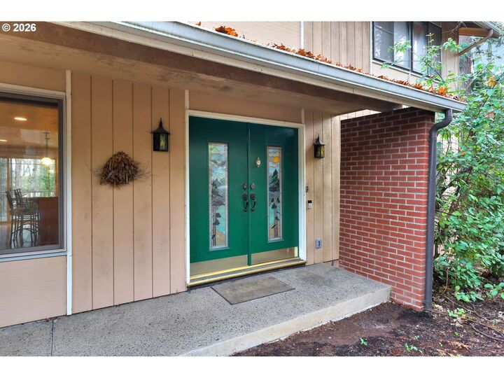 Property Photo:  4103 Brae Burn Dr  OR 97405 