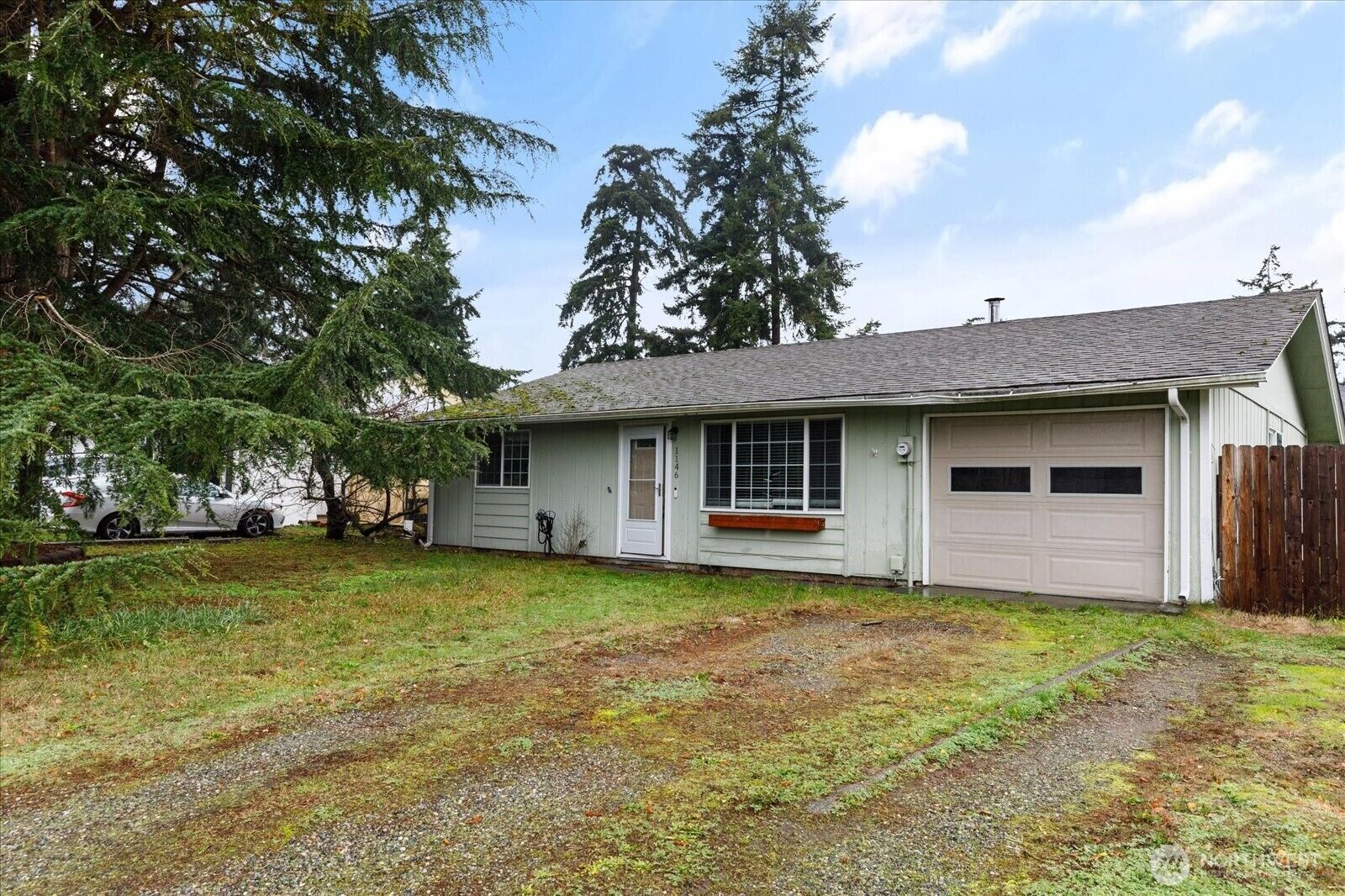 Property Photo: 1146 Ridgeway Drive WA 98277