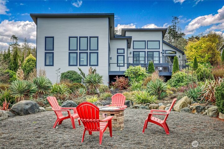 Property Photo: 41469 Foulweather Bluff Road NE WA 98340