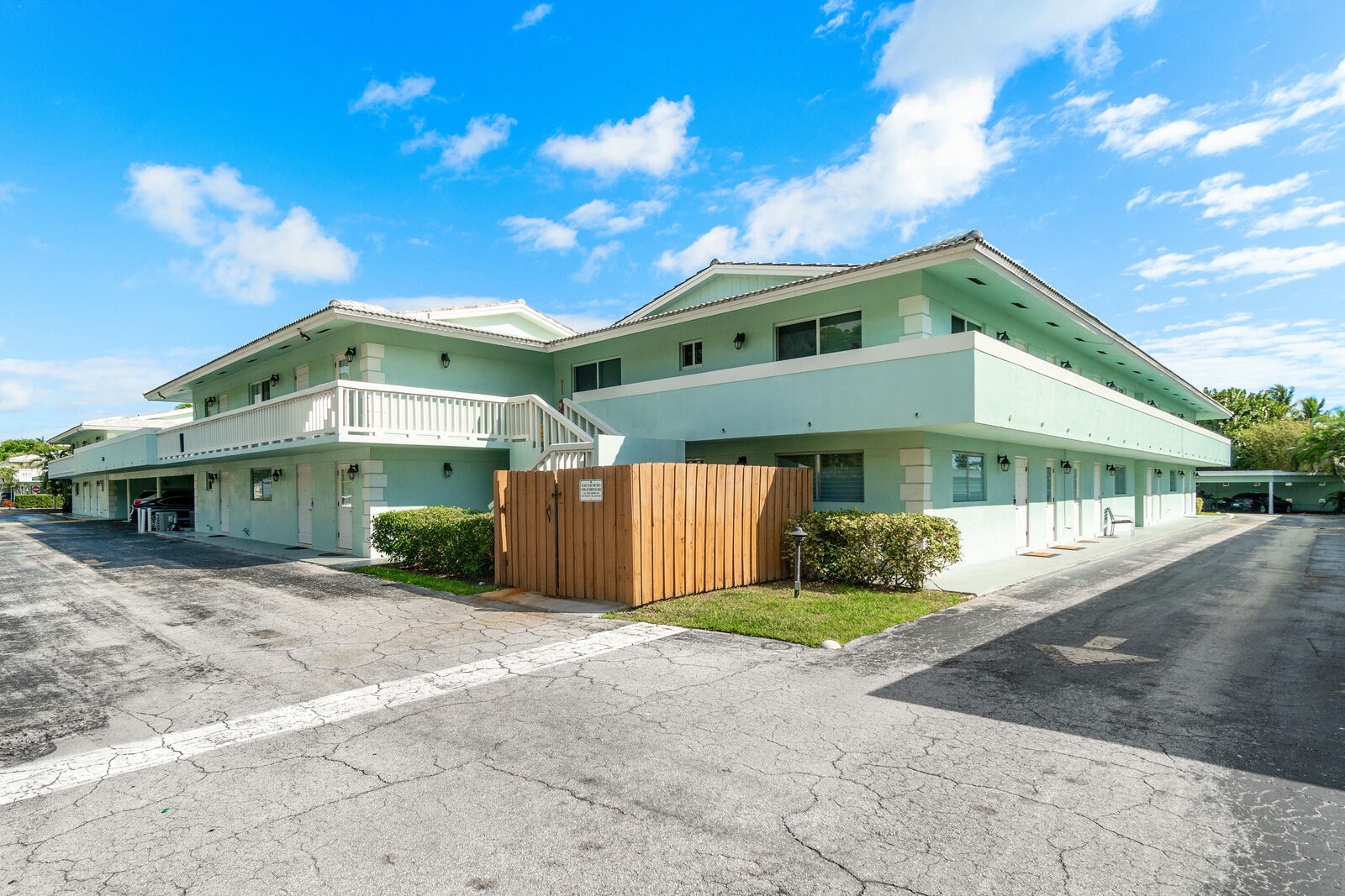 Property Photo:  222 N Federal Highway 120  FL 33441 