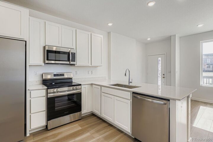 Property Photo:  6689 Parterre Parkway N 3  CO 80602 