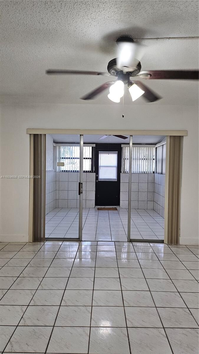 Property Photo:  10641 SW 108th Ave 1H  FL 33176 