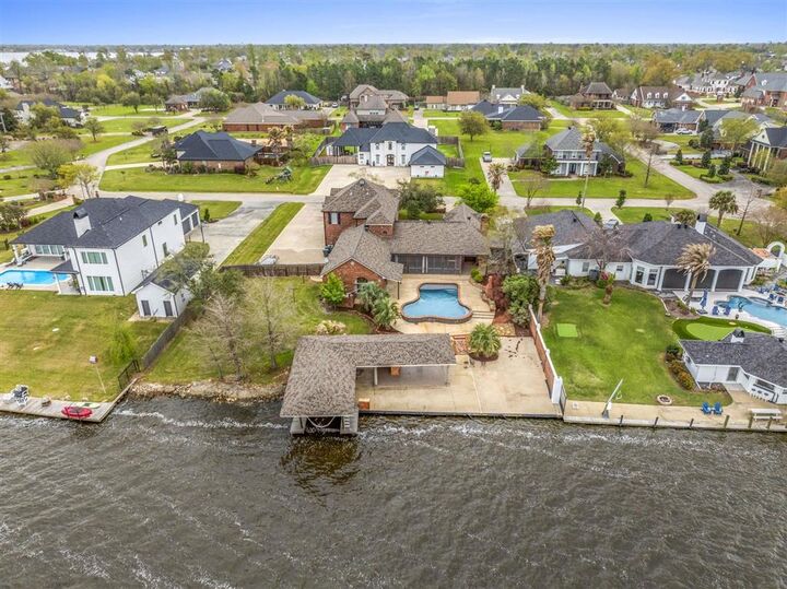 Property Photo: 4329 Edgewater Drive LA 70605