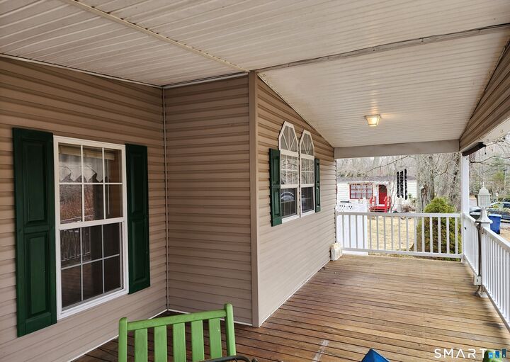 Property Photo:  43 Evergreen Park  CT 06413 